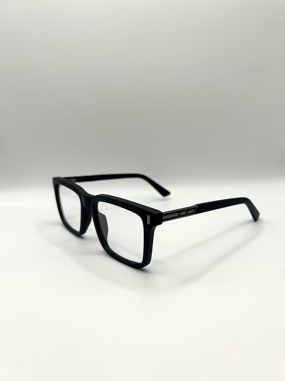 Rechthoekige Bril met Subtiele Accenten - Foto 1